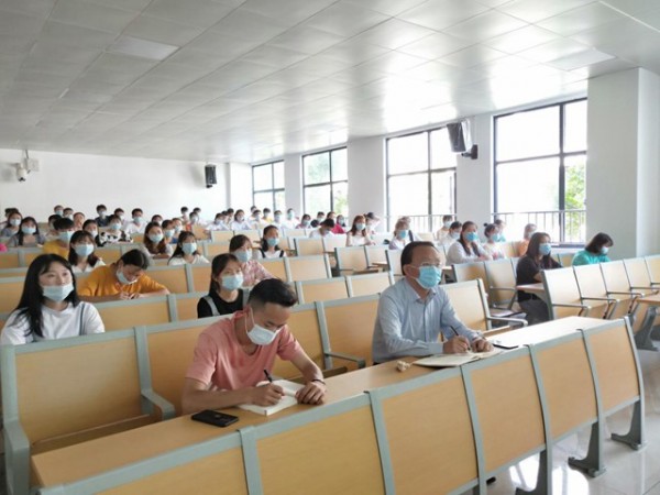 114.jpg